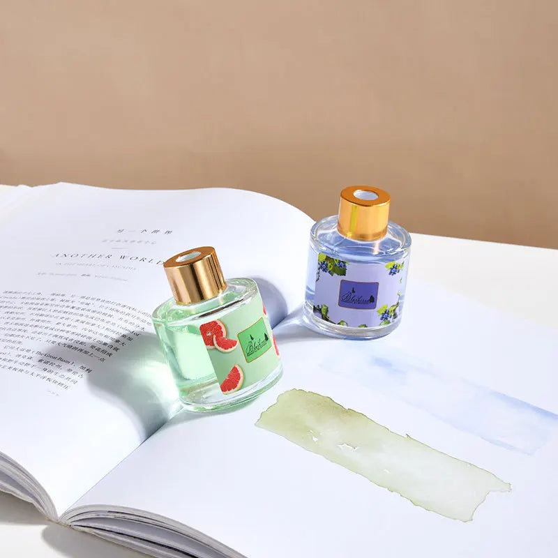 Luxury Home Fragrance 50ML Fashion Glass Bottle Fruity Scent Perfume Essential Oil Diffuser Scent Reed Diffuser